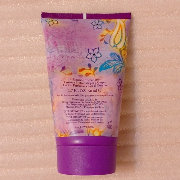 🆕 Taylor Swift Wonderstruck Gift Set Charm Bracelet Lotion Bath Gel - Picture 14 of 16